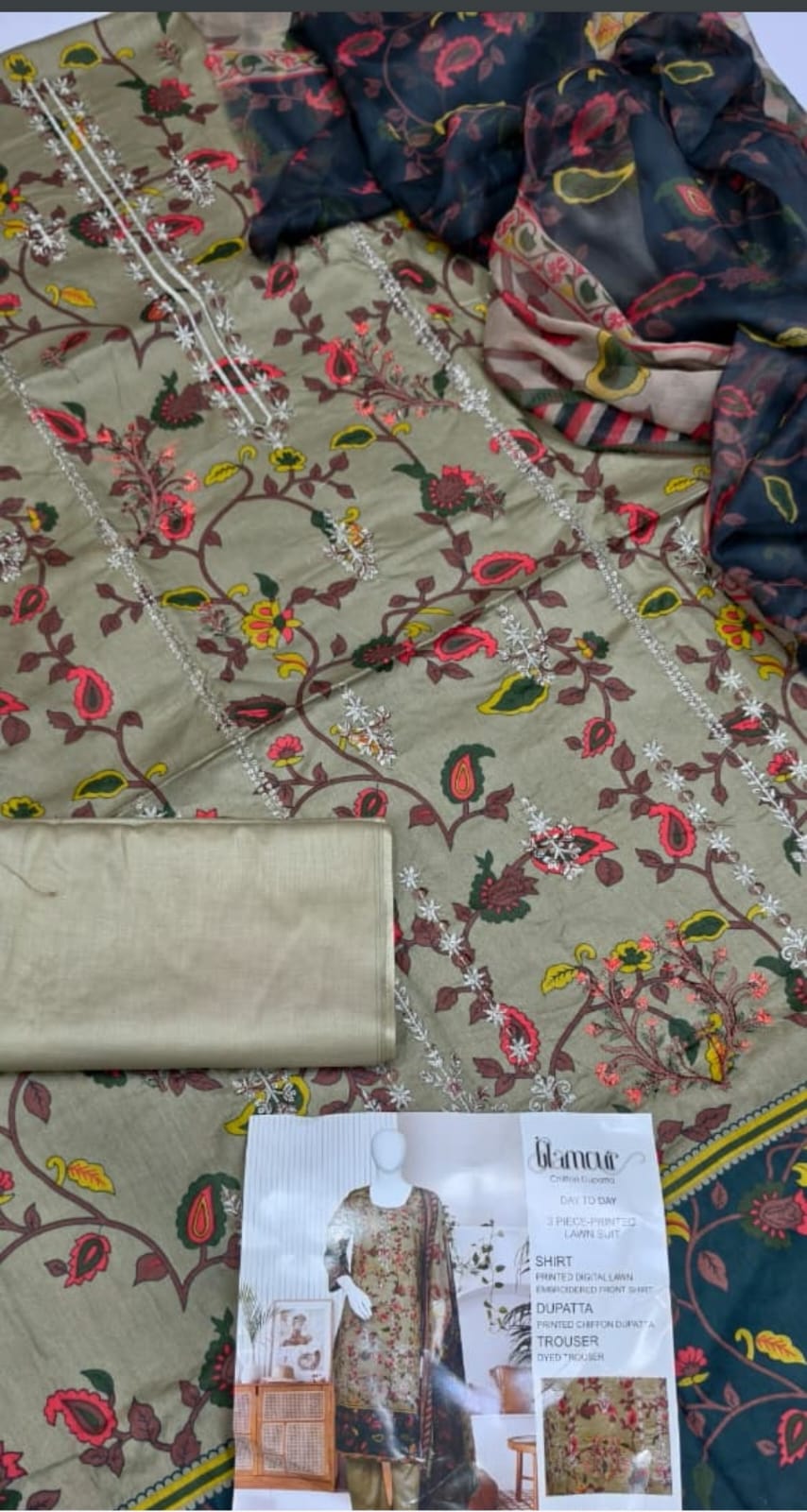 Glamour 3 Piece Printed Lawn Suit – Elegant Summer Design | YC Collection